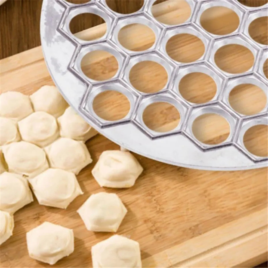 Dumpling Mould for Easy Ravioli